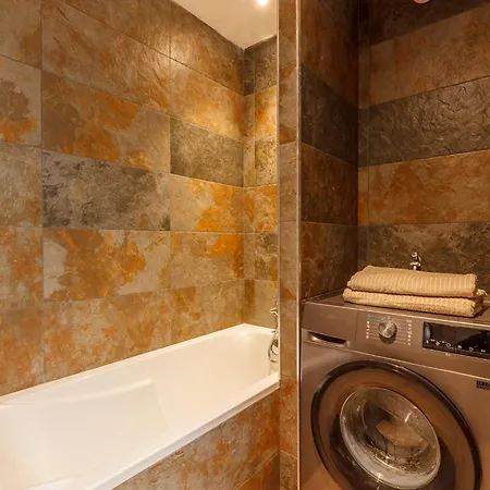 Daumas 4 - Charme & Elegance Toulon